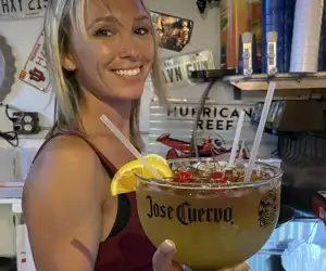 Waitress with drinks