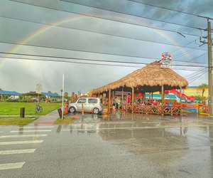 Tiki with rainbow